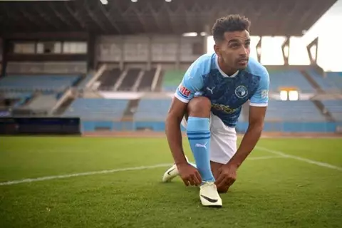  من البيت الأبيض إلى الأهرامات.. بيراميدز يعلن ضم يوسف أوباما رسميًا (فيديو)